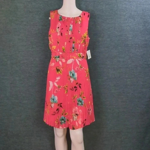 Liz Claiborne La Vie En Rose Teaberry Dress - Picture 3 of 16